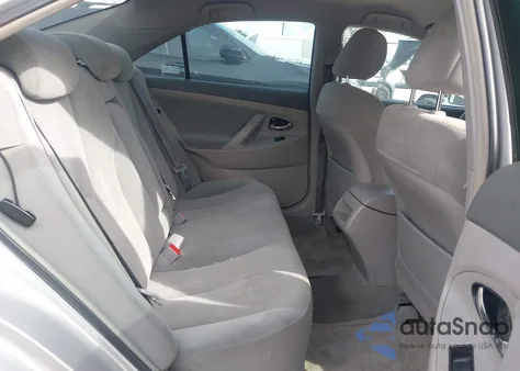 2009 Toyota Camry Le z USA, uszkodzony, nr VIN 4T4BE46K39R049355